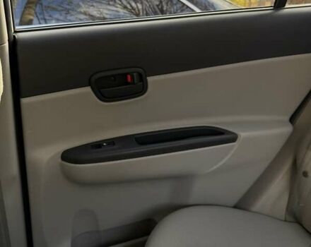 Сірий Хендай Акцент, об'ємом двигуна 1.4 л та пробігом 72 тис. км за 7500 $, фото 19 на Automoto.ua