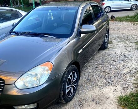 Серый Хендай Акцент, объемом двигателя 1.4 л и пробегом 230 тыс. км за 4800 $, фото 4 на Automoto.ua