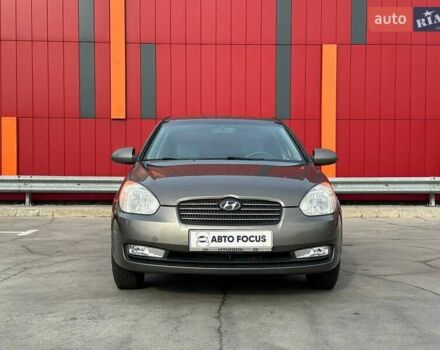 Сірий Хендай Акцент, об'ємом двигуна 1.4 л та пробігом 228 тис. км за 5990 $, фото 2 на Automoto.ua