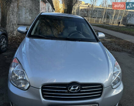 Серый Хендай Акцент, объемом двигателя 1.4 л и пробегом 136 тыс. км за 5700 $, фото 1 на Automoto.ua