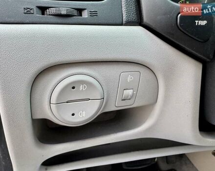 Серый Хендай Акцент, объемом двигателя 1.4 л и пробегом 165 тыс. км за 4990 $, фото 25 на Automoto.ua