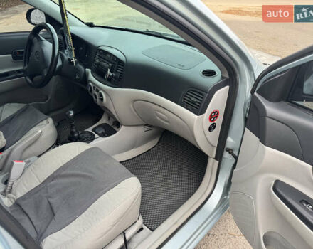 Сірий Хендай Акцент, об'ємом двигуна 1.5 л та пробігом 196 тис. км за 4300 $, фото 19 на Automoto.ua