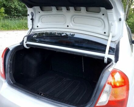 Серый Хендай Акцент, объемом двигателя 1.4 л и пробегом 192 тыс. км за 3950 $, фото 4 на Automoto.ua