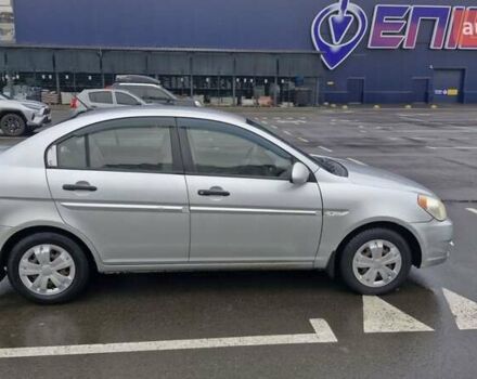 Сірий Хендай Акцент, об'ємом двигуна 1.49 л та пробігом 268 тис. км за 3500 $, фото 1 на Automoto.ua