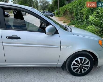 Сірий Хендай Акцент, об'ємом двигуна 1.4 л та пробігом 170 тис. км за 5100 $, фото 12 на Automoto.ua