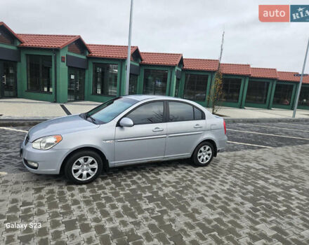 Серый Хендай Акцент, объемом двигателя 1.6 л и пробегом 201 тыс. км за 5300 $, фото 3 на Automoto.ua