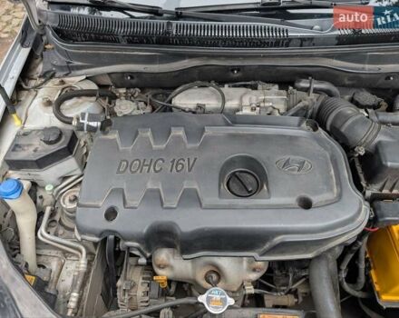 Сірий Хендай Акцент, об'ємом двигуна 1.4 л та пробігом 216 тис. км за 4600 $, фото 8 на Automoto.ua