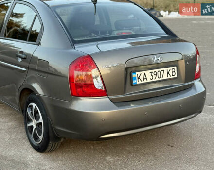 Сірий Хендай Акцент, об'ємом двигуна 1.4 л та пробігом 138 тис. км за 5600 $, фото 34 на Automoto.ua