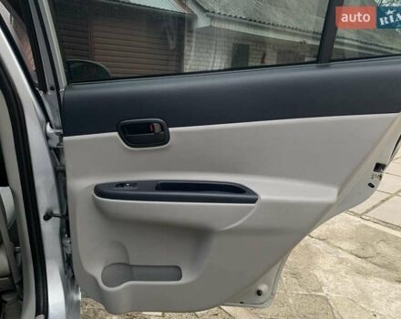 Серый Хендай Акцент, объемом двигателя 1.4 л и пробегом 144 тыс. км за 5300 $, фото 17 на Automoto.ua