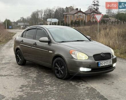 Серый Хендай Акцент, объемом двигателя 1.5 л и пробегом 251 тыс. км за 4500 $, фото 2 на Automoto.ua
