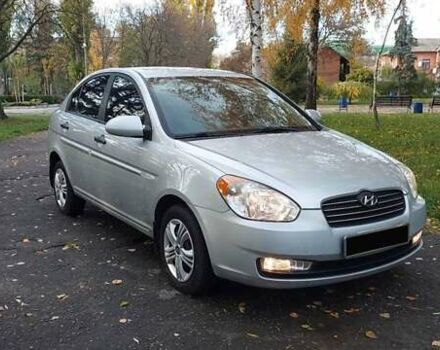 Сірий Хендай Акцент, об'ємом двигуна 1.4 л та пробігом 192 тис. км за 5000 $, фото 2 на Automoto.ua