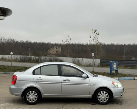 Сірий Хендай Акцент, об'ємом двигуна 1.4 л та пробігом 313 тис. км за 4150 $, фото 5 на Automoto.ua