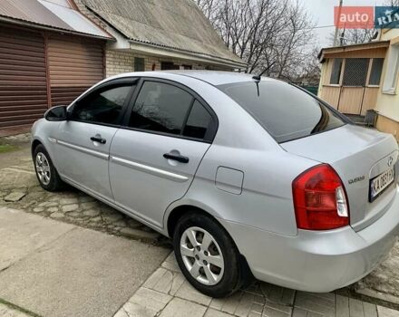 Серый Хендай Акцент, объемом двигателя 1.4 л и пробегом 144 тыс. км за 5300 $, фото 7 на Automoto.ua