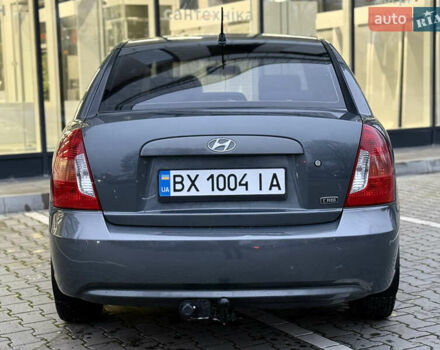 Серый Хендай Акцент, объемом двигателя 1.5 л и пробегом 155 тыс. км за 5200 $, фото 9 на Automoto.ua