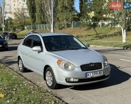 Сірий Хендай Акцент, об'ємом двигуна 1.6 л та пробігом 136 тис. км за 6300 $, фото 1 на Automoto.ua