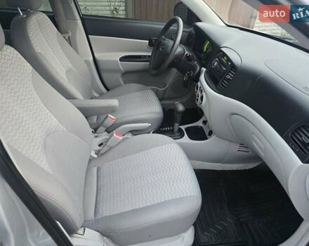 Серый Хендай Акцент, объемом двигателя 1.4 л и пробегом 82 тыс. км за 6600 $, фото 42 на Automoto.ua