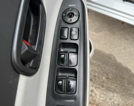 Серый Хендай Акцент, объемом двигателя 1.4 л и пробегом 200 тыс. км за 3500 $, фото 19 на Automoto.ua