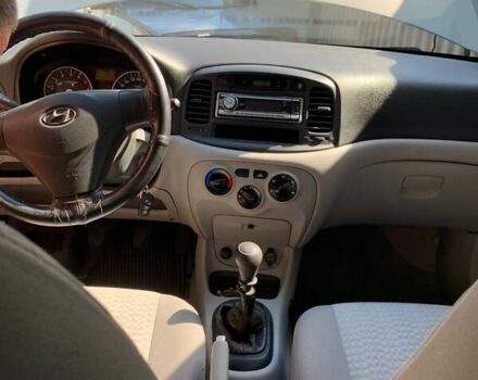 Сірий Хендай Акцент, об'ємом двигуна 1.4 л та пробігом 170 тис. км за 5100 $, фото 14 на Automoto.ua