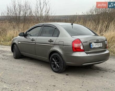 Серый Хендай Акцент, объемом двигателя 1.5 л и пробегом 251 тыс. км за 4500 $, фото 1 на Automoto.ua