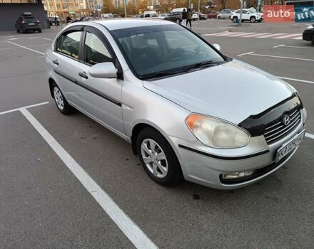 Сірий Хендай Акцент, об'ємом двигуна 1.4 л та пробігом 130 тис. км за 5100 $, фото 31 на Automoto.ua