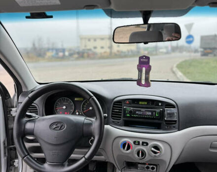 Сірий Хендай Акцент, об'ємом двигуна 1.4 л та пробігом 313 тис. км за 4150 $, фото 14 на Automoto.ua