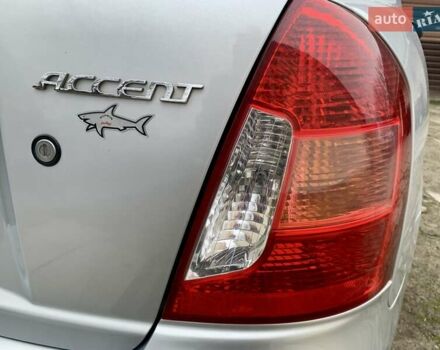 Серый Хендай Акцент, объемом двигателя 1.4 л и пробегом 144 тыс. км за 5300 $, фото 27 на Automoto.ua