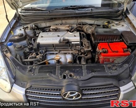 Сірий Хендай Акцент, об'ємом двигуна 1.4 л та пробігом 110 тис. км за 4800 $, фото 13 на Automoto.ua