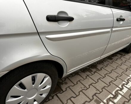 Серый Хендай Акцент, объемом двигателя 1.4 л и пробегом 327 тыс. км за 4500 $, фото 14 на Automoto.ua