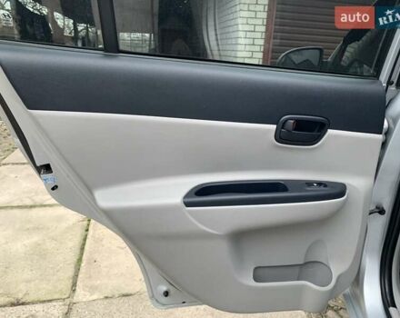 Серый Хендай Акцент, объемом двигателя 1.4 л и пробегом 144 тыс. км за 5300 $, фото 16 на Automoto.ua