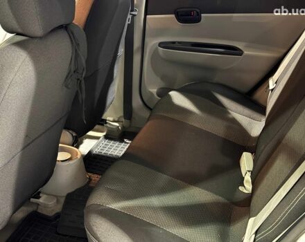 Серый Хендай Акцент, объемом двигателя 1.4 л и пробегом 203 тыс. км за 4990 $, фото 11 на Automoto.ua