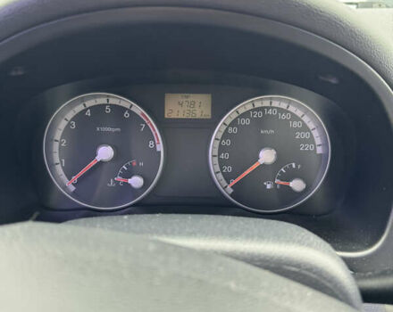 Серый Хендай Акцент, объемом двигателя 1.6 л и пробегом 211 тыс. км за 5200 $, фото 12 на Automoto.ua