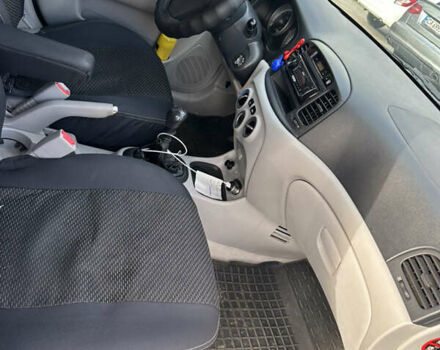 Сірий Хендай Акцент, об'ємом двигуна 1.4 л та пробігом 123 тис. км за 4700 $, фото 6 на Automoto.ua