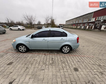 Серый Хендай Акцент, объемом двигателя 1.6 л и пробегом 211 тыс. км за 5200 $, фото 7 на Automoto.ua