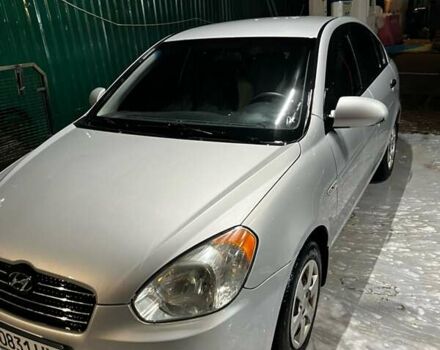 Серый Хендай Акцент, объемом двигателя 1.4 л и пробегом 140 тыс. км за 5199 $, фото 1 на Automoto.ua
