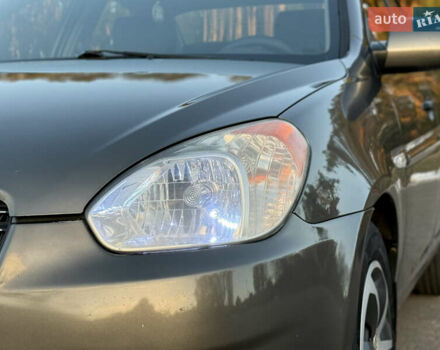 Сірий Хендай Акцент, об'ємом двигуна 1.4 л та пробігом 138 тис. км за 5600 $, фото 22 на Automoto.ua