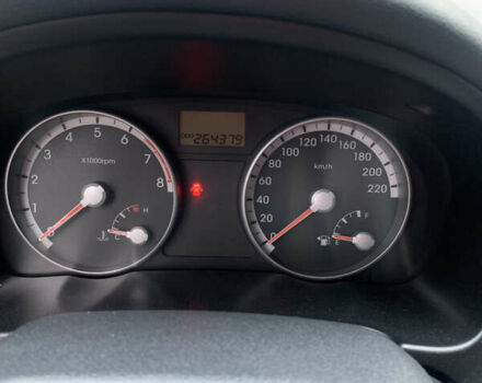 Серый Хендай Акцент, объемом двигателя 1.4 л и пробегом 263 тыс. км за 4800 $, фото 13 на Automoto.ua