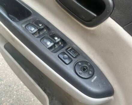 Серый Хендай Акцент, объемом двигателя 1.49 л и пробегом 143 тыс. км за 4000 $, фото 2 на Automoto.ua