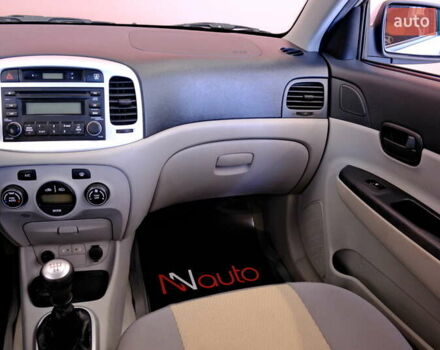 Серый Хендай Акцент, объемом двигателя 1.6 л и пробегом 55 тыс. км за 6900 $, фото 53 на Automoto.ua