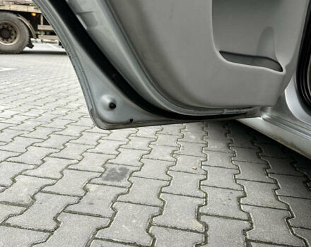 Серый Хендай Акцент, объемом двигателя 1.4 л и пробегом 207 тыс. км за 3850 $, фото 11 на Automoto.ua