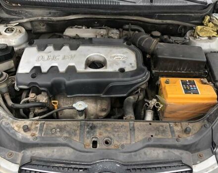 Сірий Хендай Акцент, об'ємом двигуна 1.4 л та пробігом 230 тис. км за 3700 $, фото 3 на Automoto.ua