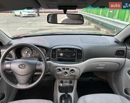 Сірий Хендай Акцент, об'ємом двигуна 1.4 л та пробігом 228 тис. км за 5990 $, фото 12 на Automoto.ua