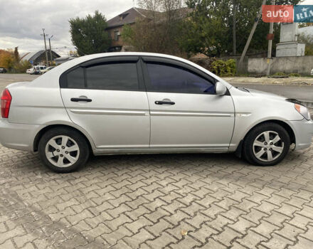 Сірий Хендай Акцент, об'ємом двигуна 1.4 л та пробігом 252 тис. км за 4500 $, фото 4 на Automoto.ua