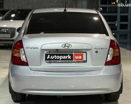 Серый Хендай Акцент, объемом двигателя 1.4 л и пробегом 203 тыс. км за 4990 $, фото 4 на Automoto.ua