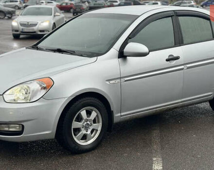 Серый Хендай Акцент, объемом двигателя 1.4 л и пробегом 260 тыс. км за 4500 $, фото 1 на Automoto.ua