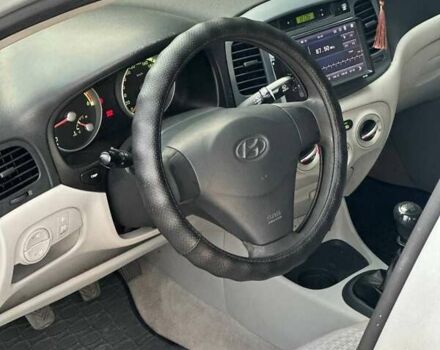 Хендай Акцент 2008 в Днепре (Днепропетровске) на Automoto.ua Серый Хендай Акцент, объемом двигателя 1.5 л и пробегом 193 тыс. км за 5199 $, фото 10 на Automoto.ua