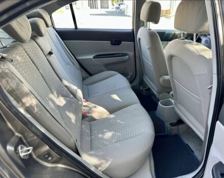 Серый Хендай Акцент, объемом двигателя 1.4 л и пробегом 206 тыс. км за 4500 $, фото 2 на Automoto.ua