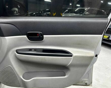 Серый Хендай Акцент, объемом двигателя 1.4 л и пробегом 168 тыс. км за 5200 $, фото 16 на Automoto.ua