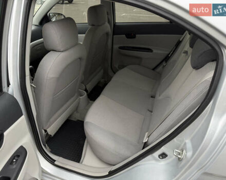 Серый Хендай Акцент, объемом двигателя 1.59 л и пробегом 140 тыс. км за 4999 $, фото 8 на Automoto.ua