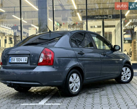 Серый Хендай Акцент, объемом двигателя 1.5 л и пробегом 155 тыс. км за 5200 $, фото 11 на Automoto.ua