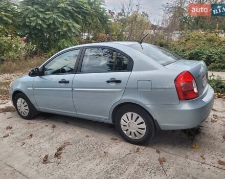 Серый Хендай Акцент, объемом двигателя 1.5 л и пробегом 183 тыс. км за 5000 $, фото 6 на Automoto.ua